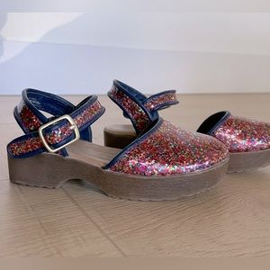 Gap sparkle sandal size 7